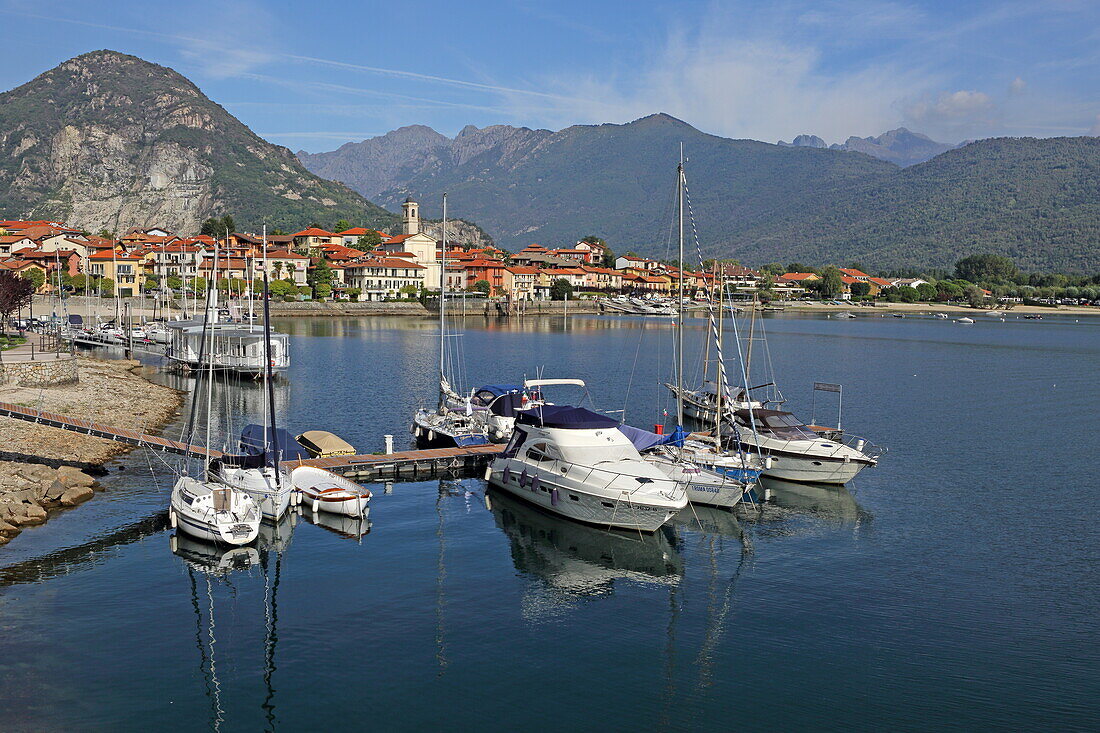Hafen, Feriolo, Lago Maggiore, Piemont, Italien