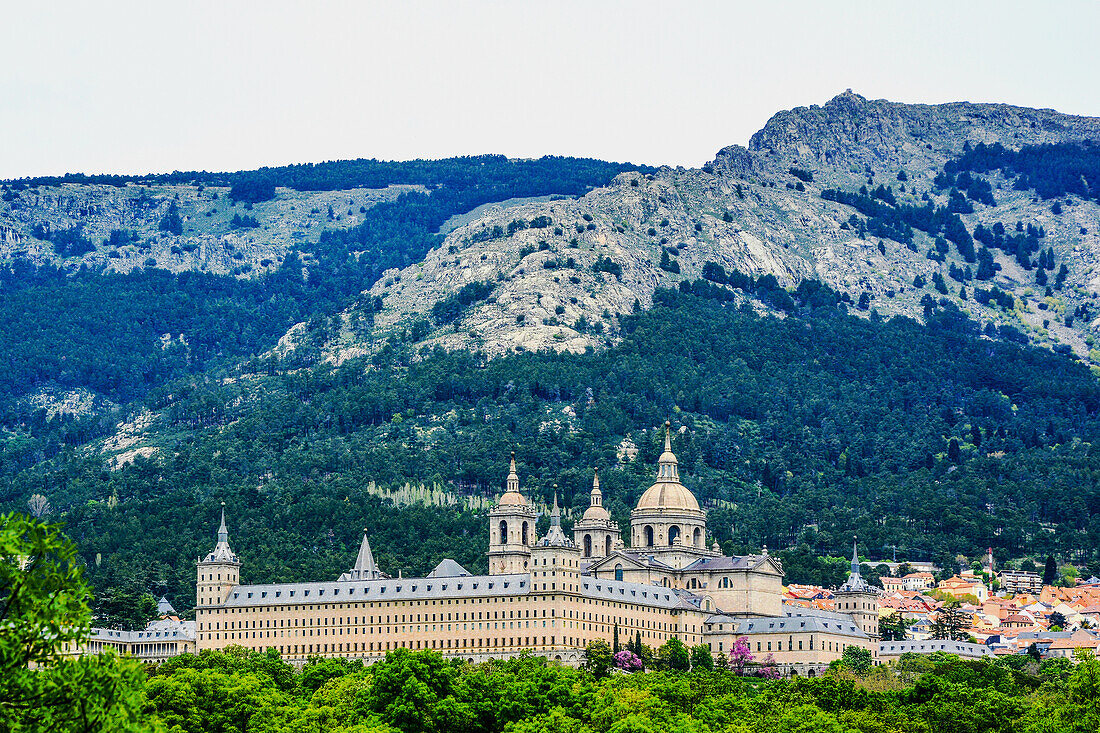 El Escorial, near Madrid, royal residence, and monastery, in the Middle Ages, Spain,