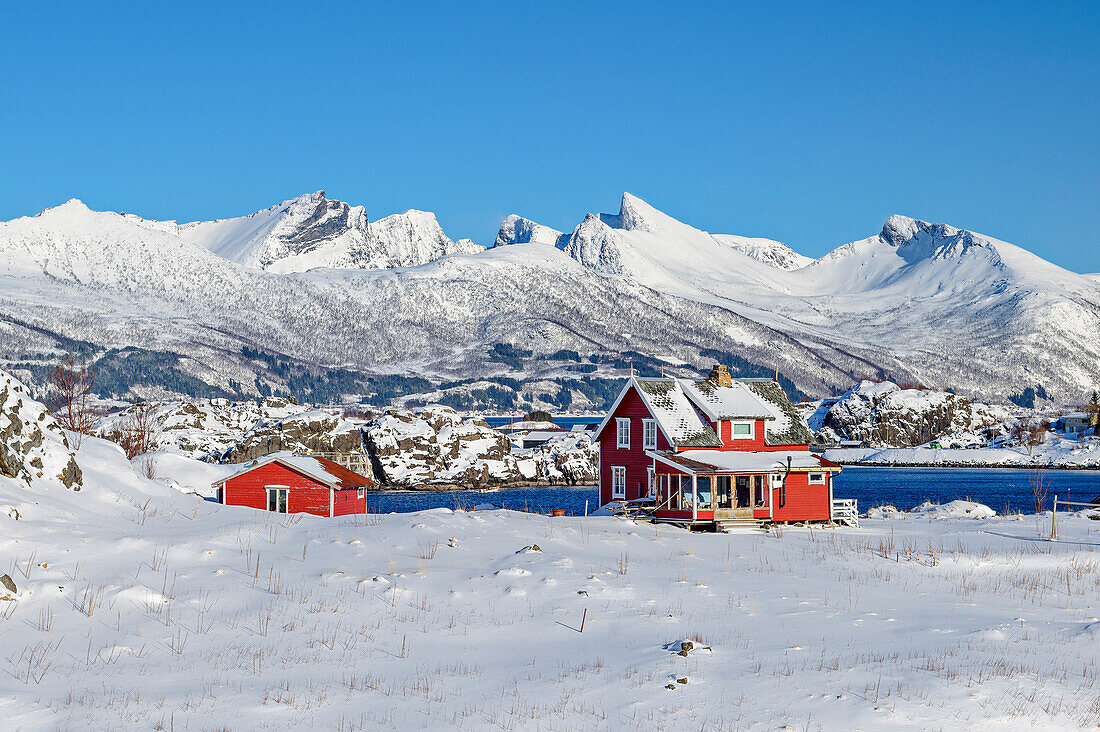 Red houses at Nordfjord, Senja, Troms og Finnmark, Norway