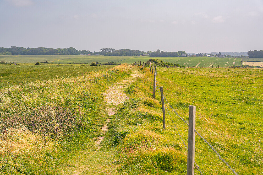 GR21 coastal path in Normandy between Étretat and Yport