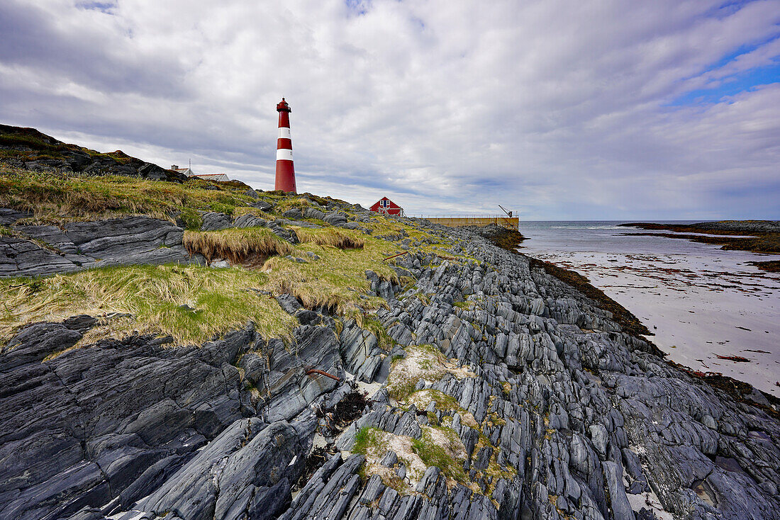 Norway, Nordkinn Peninsula, Slettnes Fyr Lighthouse, northernmost lighthouse in the world on the mainland