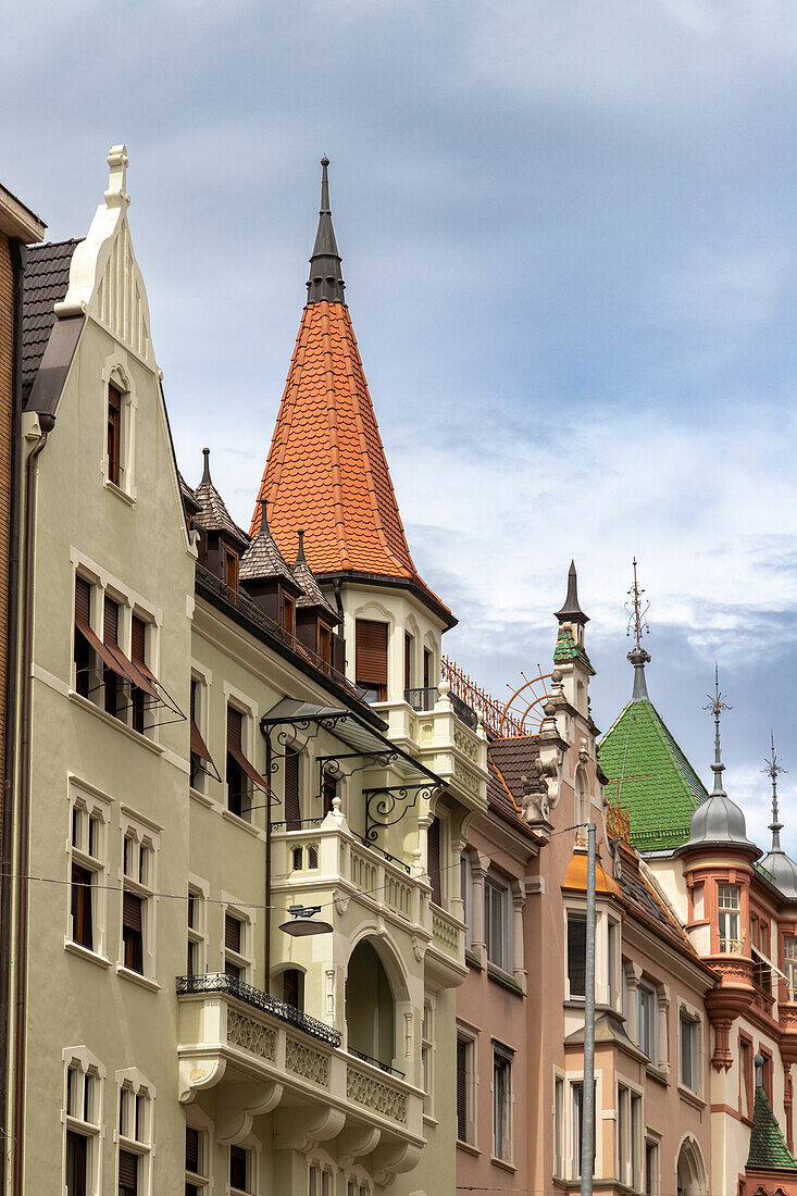 Antike und historische Paläste in der Altstadt von Bozen, Südtirol, Bezirk Bozen, Italien