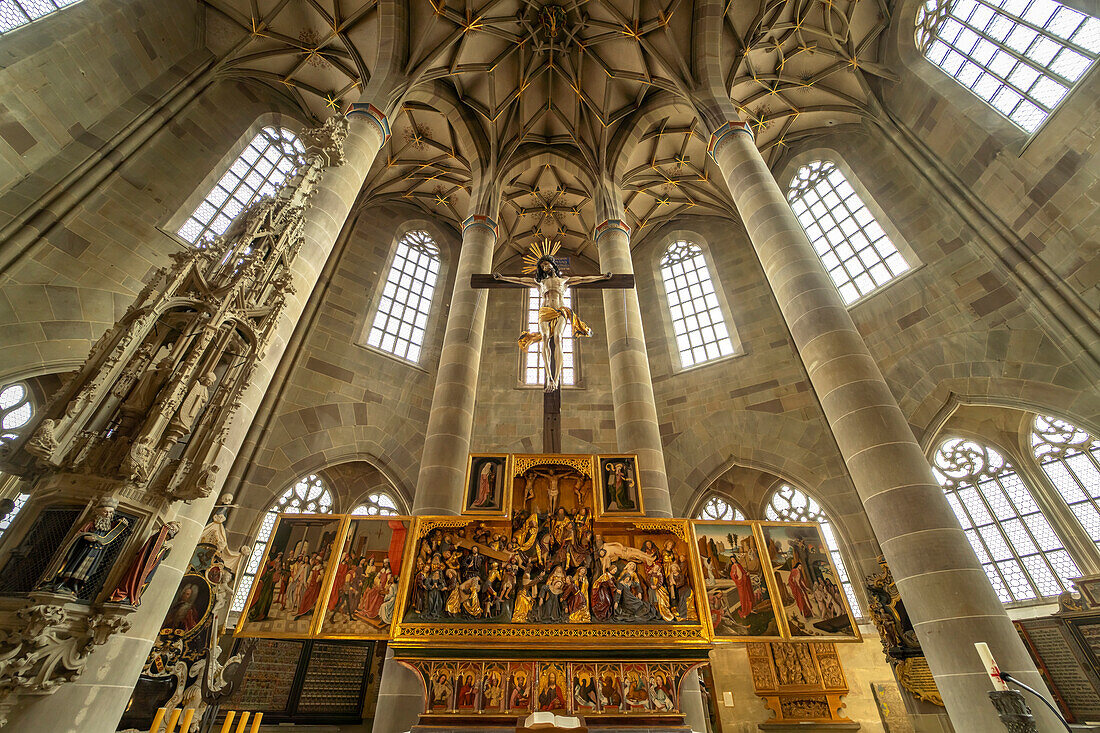 Hochaltar Passion und Auferstehung Jesu in der evangelischen Stadtpfarrkirche St. Michael, Schwäbisch Hall, Baden-Württemberg, Deutschland 