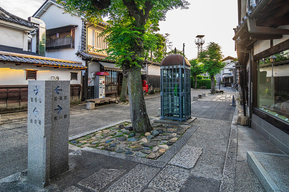 Kurashiki is a large city in Okayama Prefecture and the former Bitchū Province on Honshū, the main island of Japan.