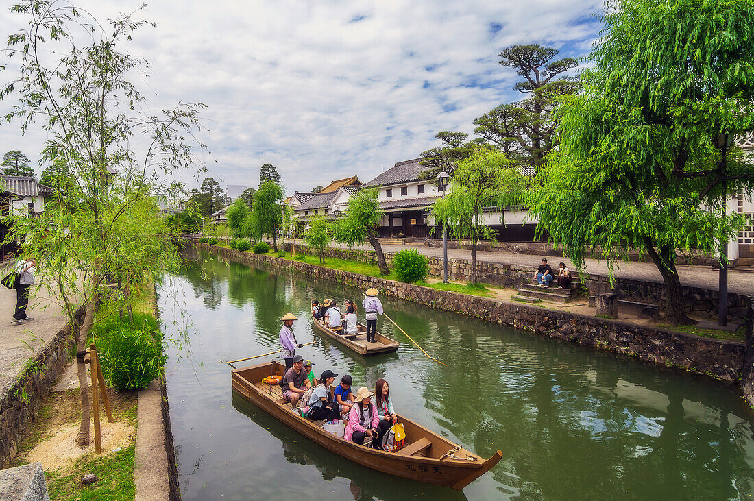 Kurashiki is a large city in Okayama Prefecture and the former Bitchū Province on Honshū, the main island of Japan.