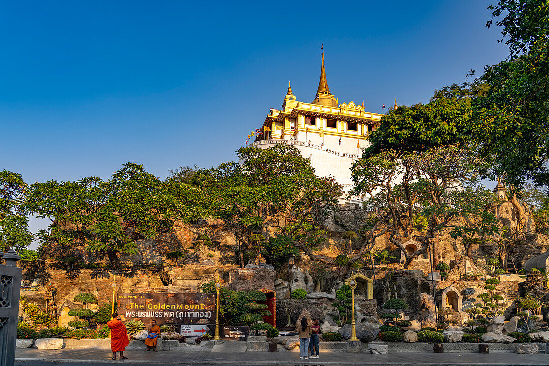 Die buddhistische Tempelanlage Wat Saket oder Tempel des Goldenen Berges, Golden Mount Temple, Bangkok, Thailand, Asien 