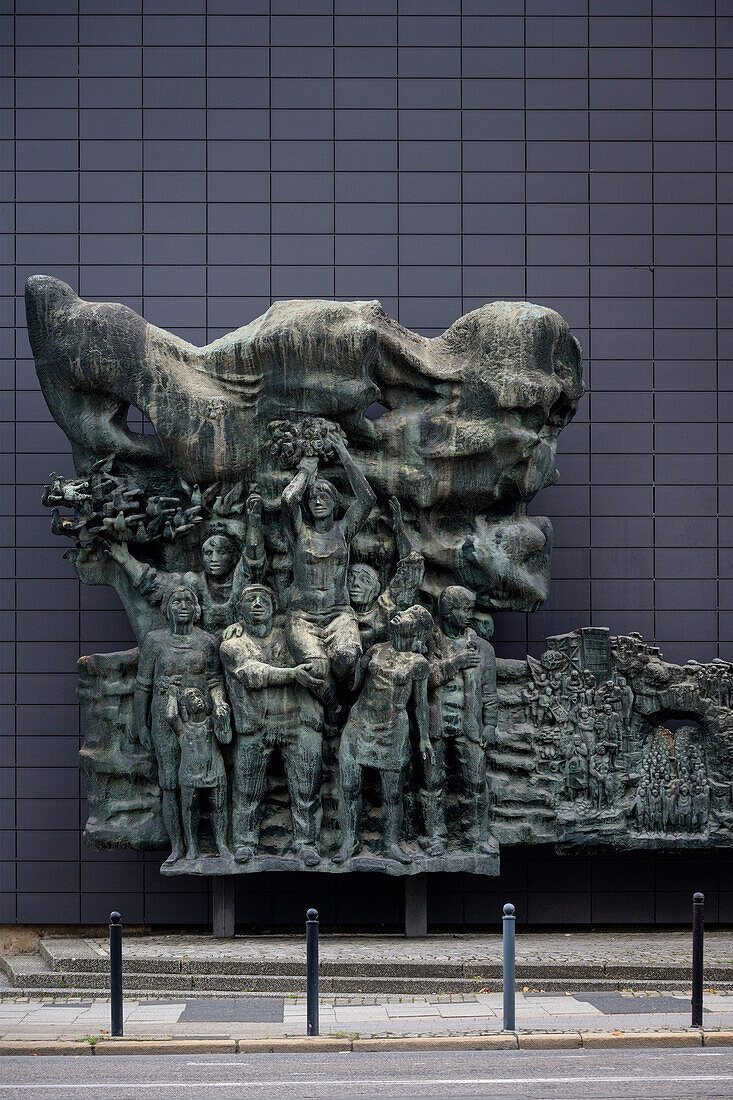 Kulturelles Denkmal (Relief) "Kampf und Sieg der revolutionären deutschen Arbeiterklasse", Chemnitz, Sachsen, Deutschland, Europa