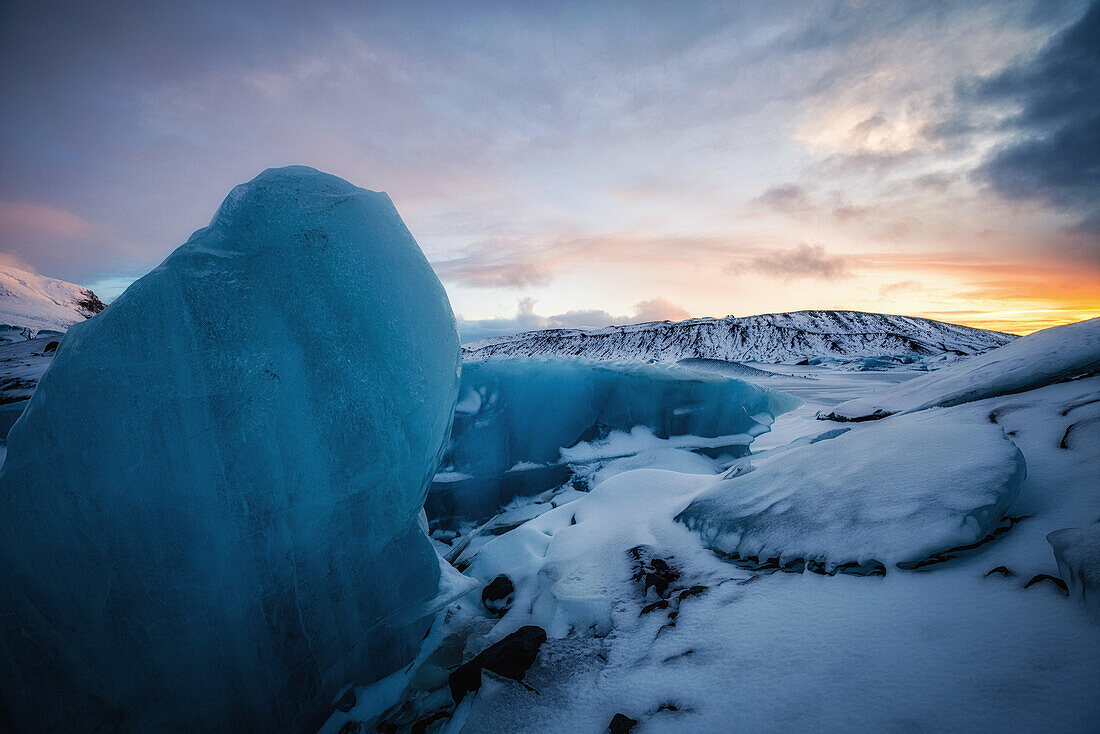 Svínafellsjökull glacier in the evening light, Iceland