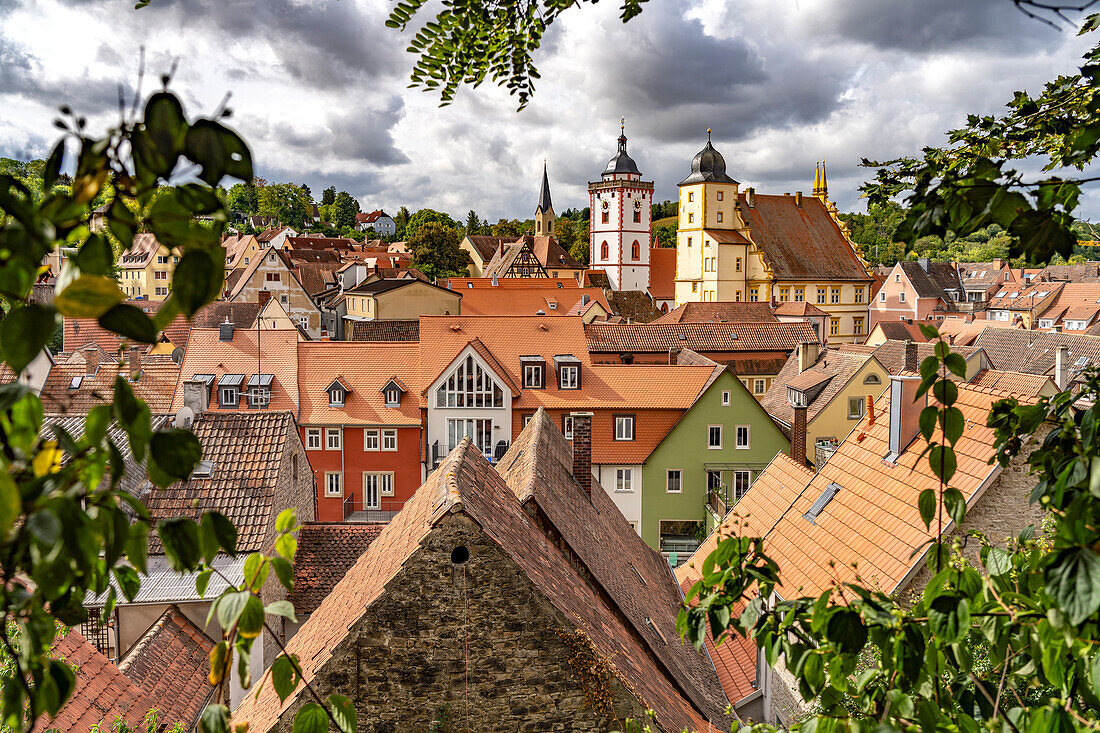  Old town with St. Nikolai Church and Marktbreit Castle in Marktbreit, Lower Franconia, Bavaria, Germany  