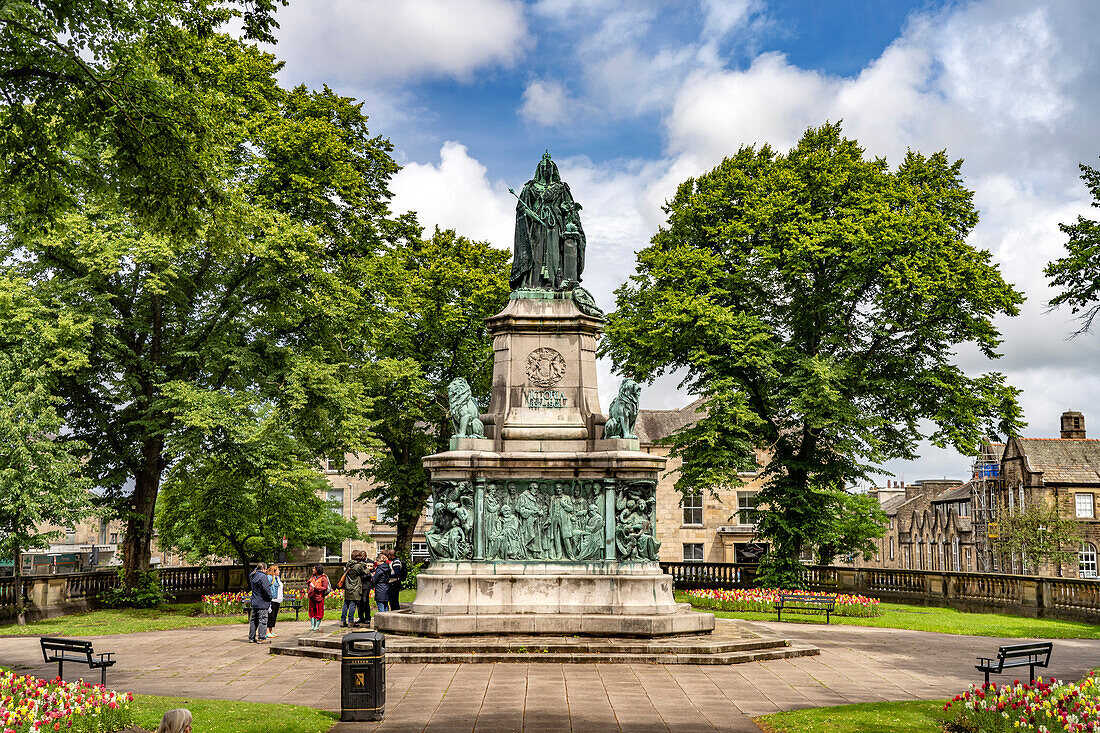  The Queen Victoria Memorial at Dalton Square in Lancaster, Lancashire, England, Great Britain, Europe  