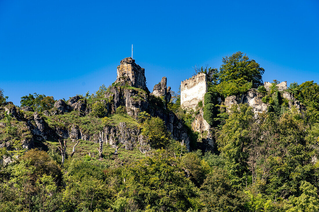 Burgruine Tachenstein hoch über Riedenburg, Niederbayern, Bayern, Deutschland 