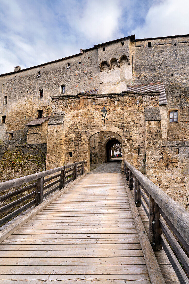 An der Burg Tittmoning, Stadt Tittmoning, Oberbayern, Bayern, Deutschland