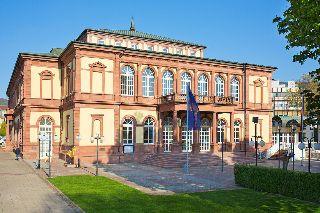 Der Saalbau in Neustadt an der Weinstraße, Rheinland-Pfalz, Deutschland