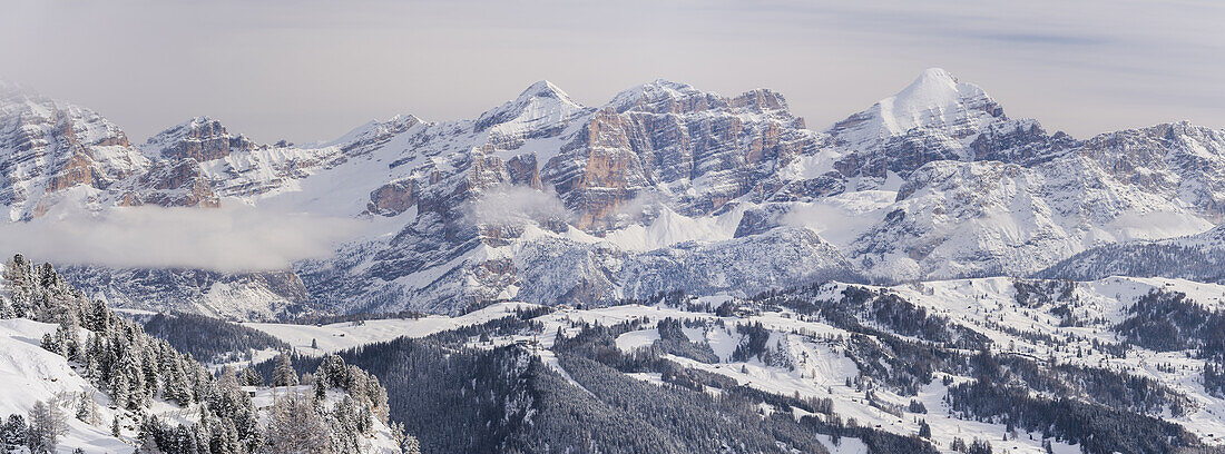 Blick zur Tofane di Rozes, Kolfuschg, Grödner Joch, Passo Gardena, Südtirol, Alto Adige, Italien