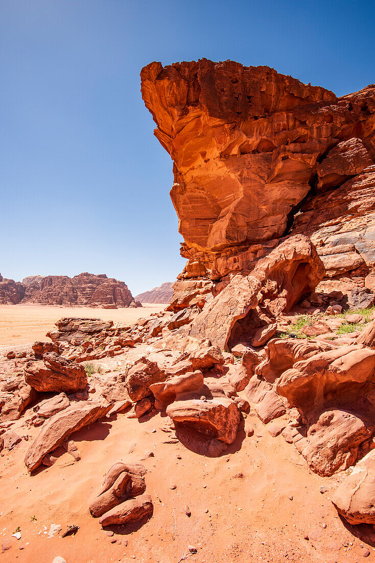  Desert landscape in Wadi Rum, Jordan 