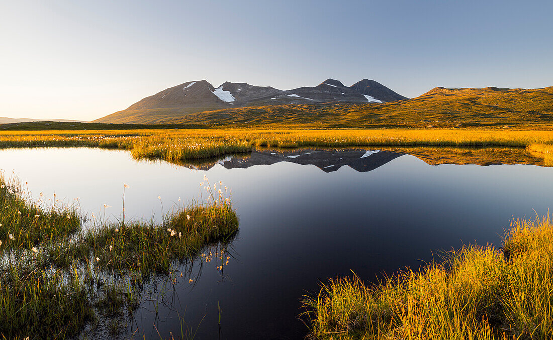  Akka mountain range, Sarek National Park, Lapland, Sweden, Europe 