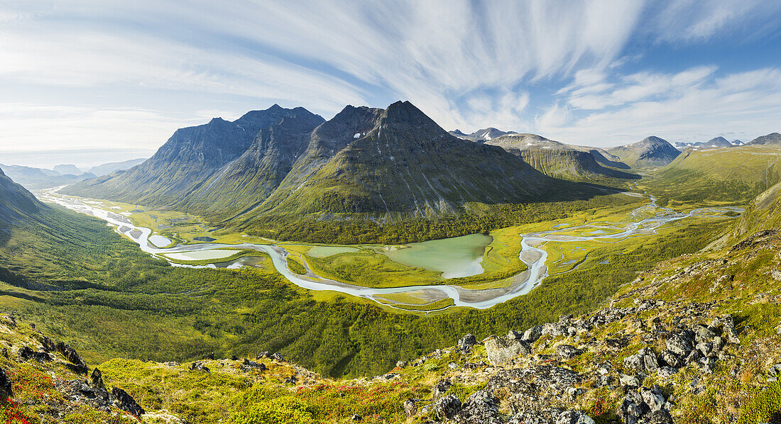 Bergmassiv Bielloriehppe, Rapaälven, Rapadalen, Sarek Nationalpark, Lappland, Schweden, Europa