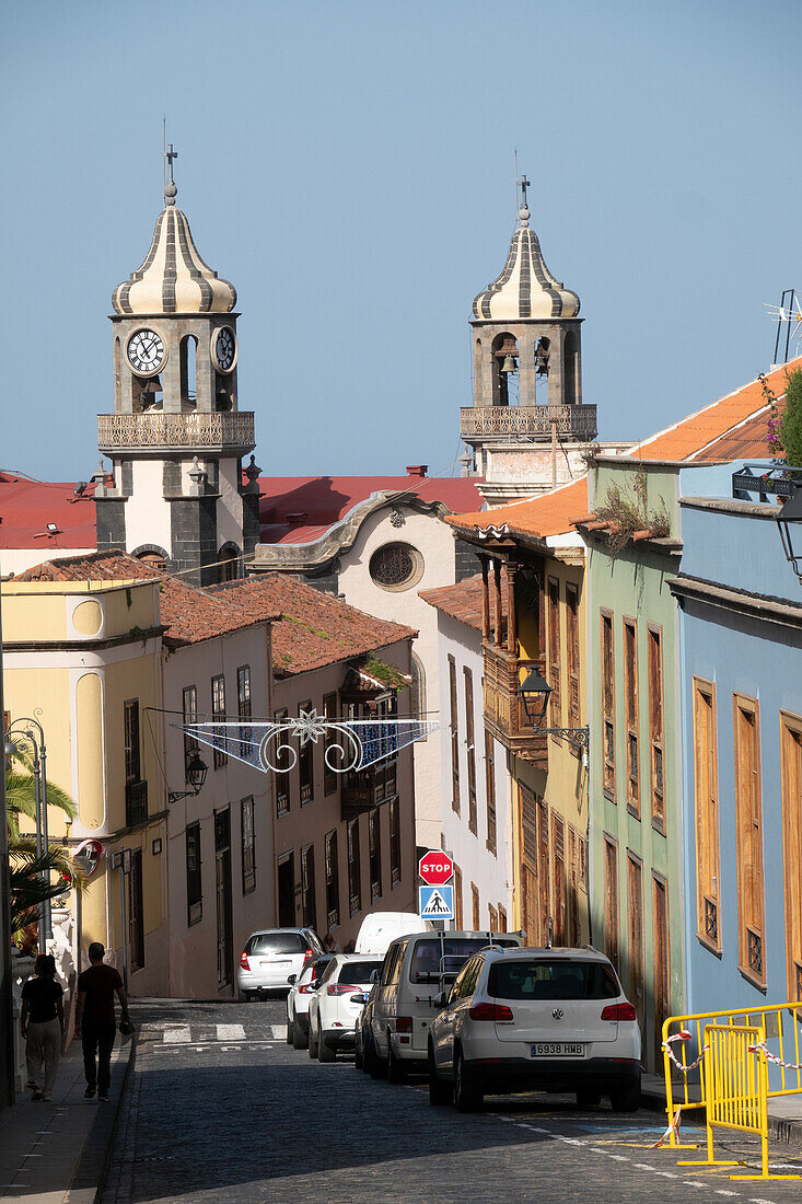 Orotava; View along Calle Tomás Pérez to the Parroquia de la Concepción church, (18th century), Tenerife, Canary Islands, Spain