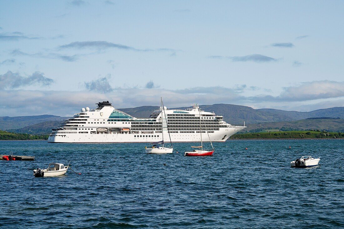 Ireland, County Cork, cruise ship in Bantry Bay