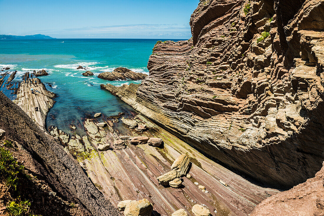 Flysch Felsformation im Geopark, Zumaia, bei San Sebastian, Guipuzcoa Provinz, Baskenland, Nordspanien, Spanien