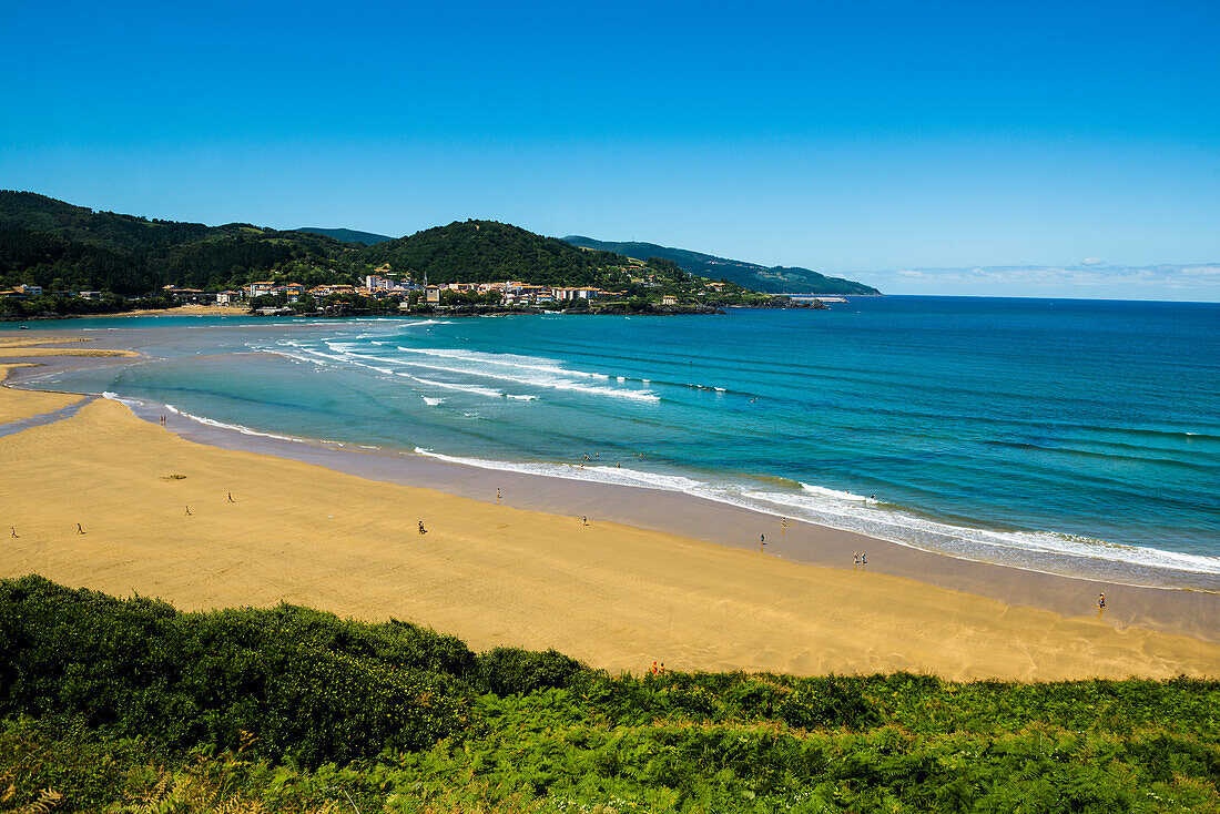Beach and coast, Playa de Laida, Mundaka, Urdaibai Biosphere Reserve, near Bilbao, Bizkaia Province, Basque Country, Northern Spain, Spain