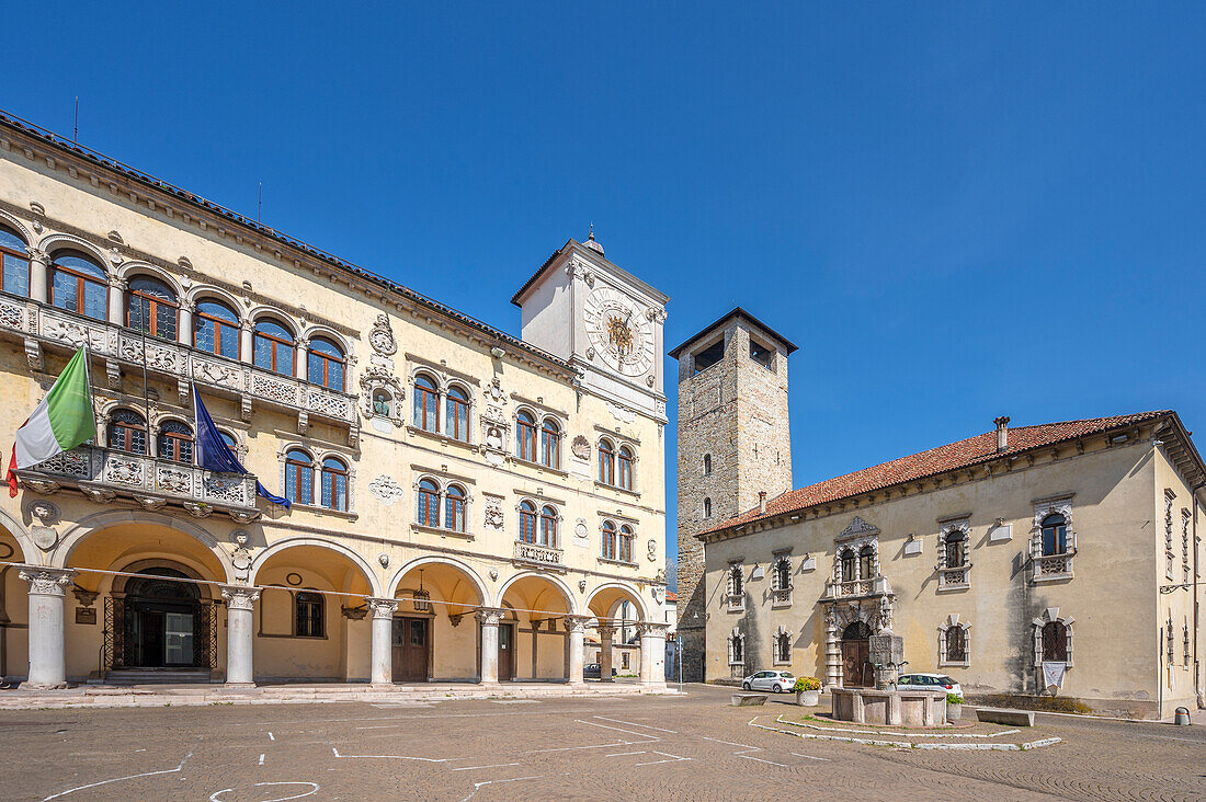 Der Palazzo dei Rettori in Belluno, Provinz Belluno, Venetien,  Italien