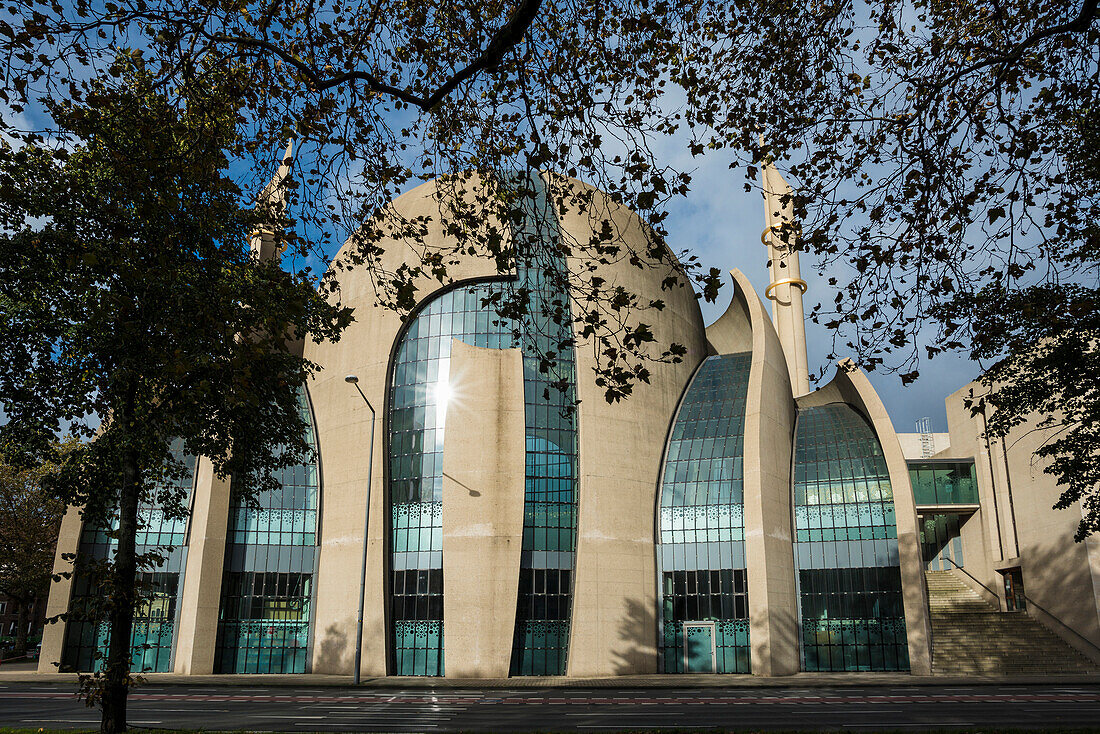 DITIB-Zentralmoschee Köln, Architekten Gottfried und Paul Böhm, Köln, Rheinland, Nordrhein-Westfalen, Deutschland