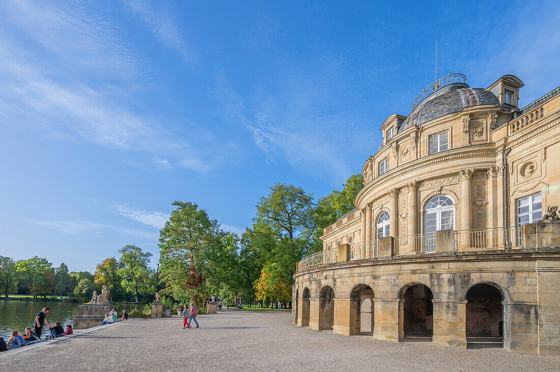 Schloss 'Domäne Monrepos' in Ludwigsburg, Neckartal, Neckar, Württemberger Weinstraße, Baden-Württemberg, Deutschland
