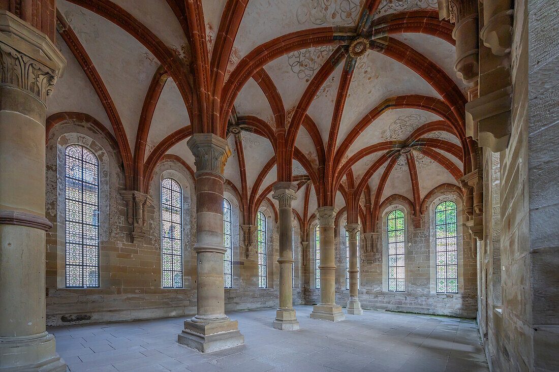  Cistercian Abbey Maulbronn Monastery, Maulbronn, Black Forest, Baden-Württemberg, Germany 