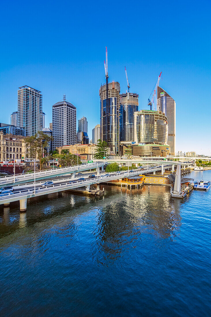  Cityscape of Brisbane, capital of the state of Queensland in northeastern Australia.  