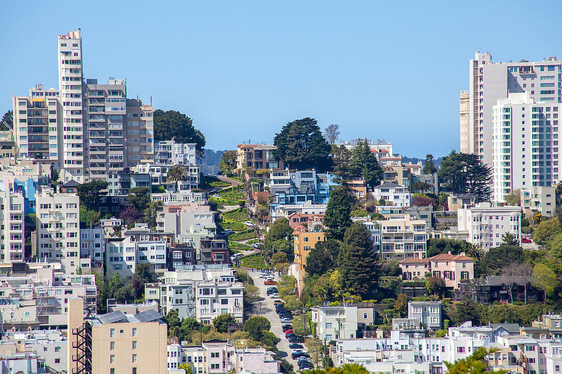 Blick auf die Lombard Street, San Francisco, Kalifornien, USA