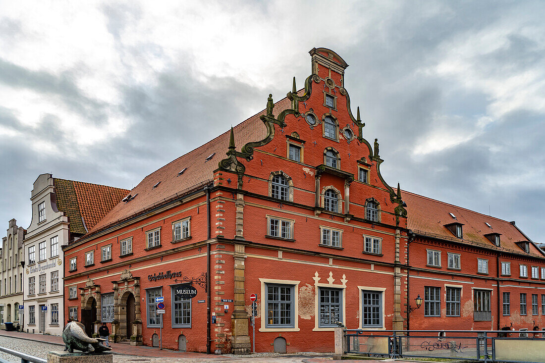  The City History Museum in the Schabbellhaus in the historic old town, Hanseatic City of Wismar, Mecklenburg-Western Pomerania, Germany 