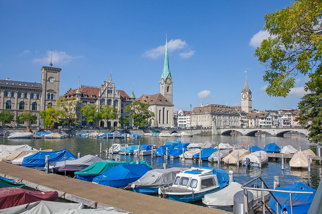  View over the Limmat to Fraumünster, St. Peter and the town hall, Zurich, Switzerland, Europe 