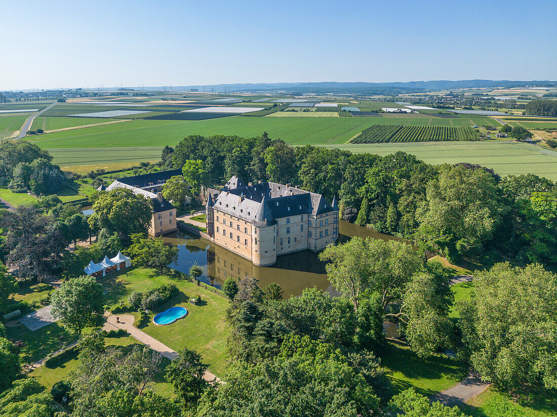 Luftansicht der Burg Adendorf, Wachtberg, Rhein-Sieg-Kreis, Nordrhein-Westfalen, Deutschland