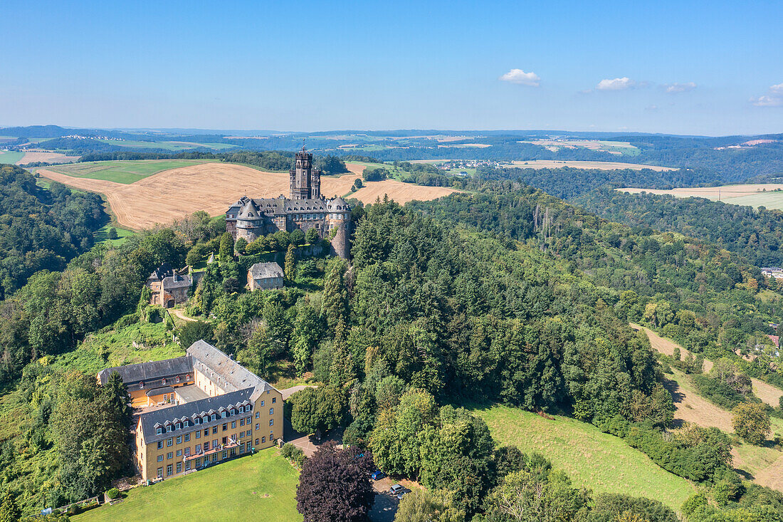  Aerial view of the Schaumburg in Balduinstein in the Lahntal, Lahn, Taunus, Westerwald, Rhineland-Palatinate, Germany 