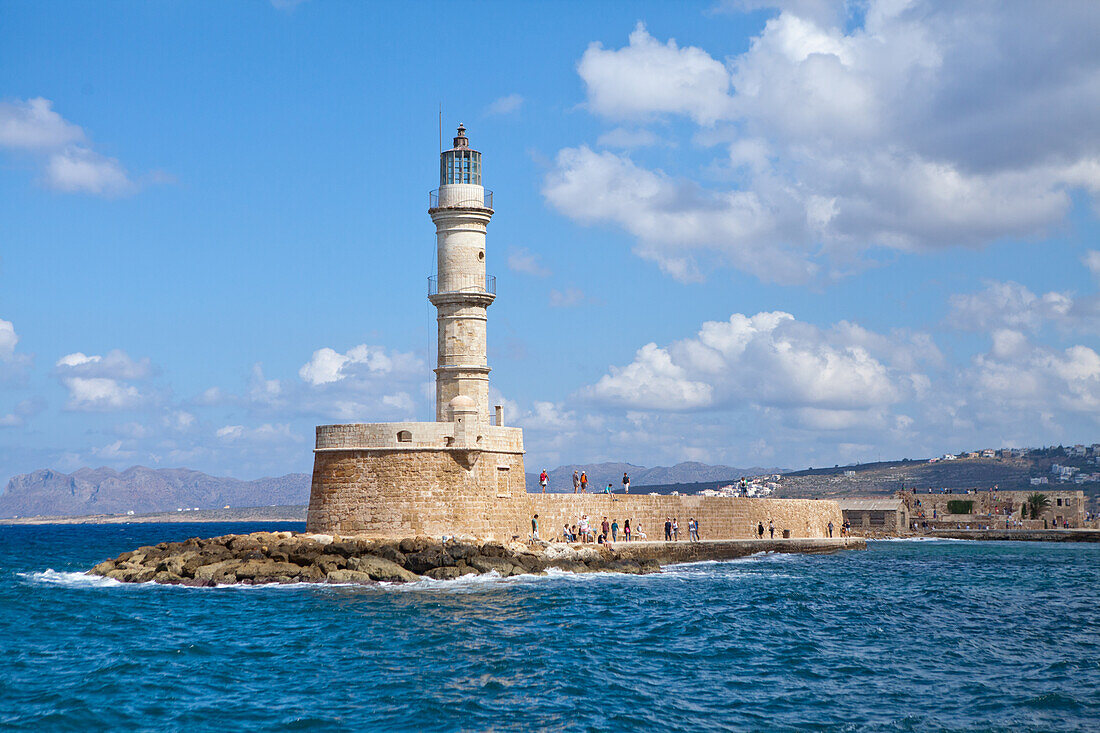 Leuchtturm am Hafen von Chania, Chania, Kreta, Mittelmeer, Griechenland