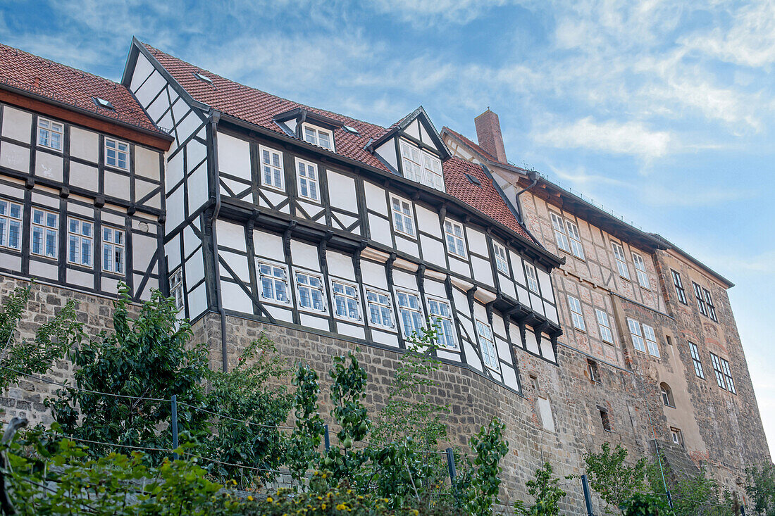  Half-timbered houses on the Schlossberg, UNESCO World Heritage City of Quedlinburg, Quedlinburg, Saxony-Anhalt, Central Germany, Germany 