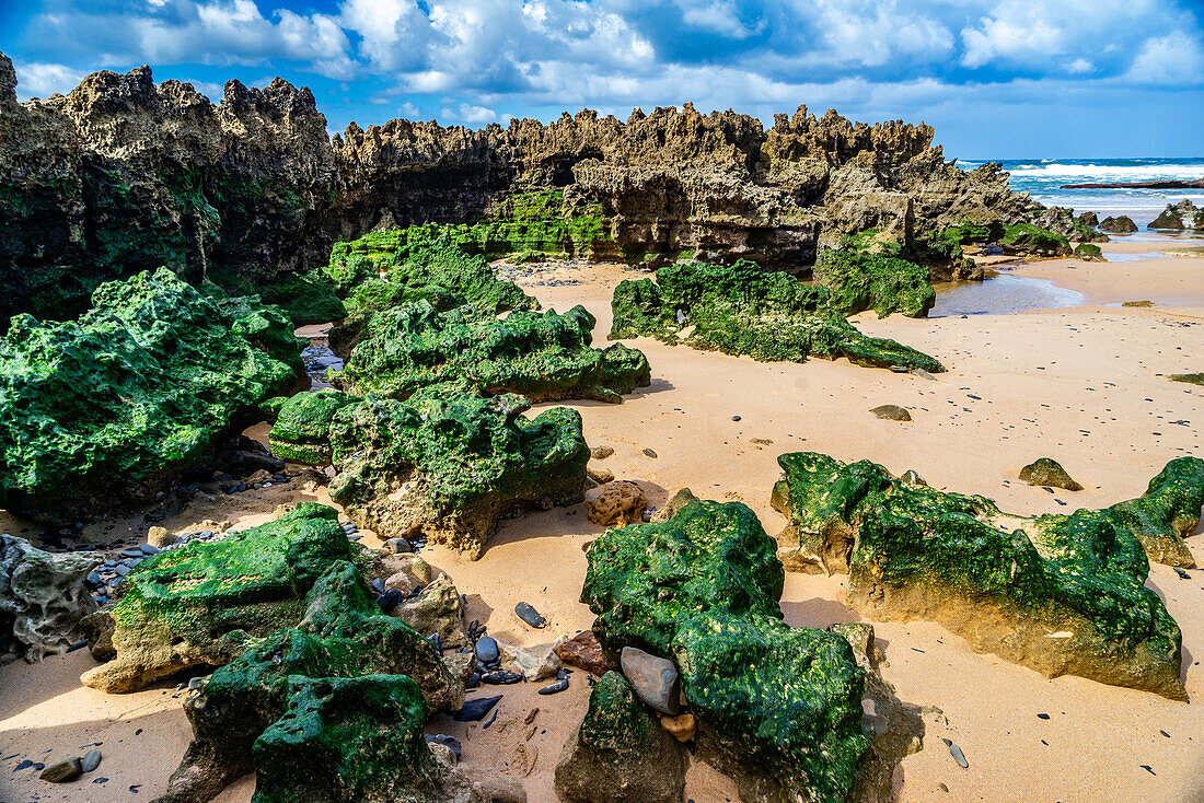 Felsformationen an der Atlantikküste, Algarve, Portugal