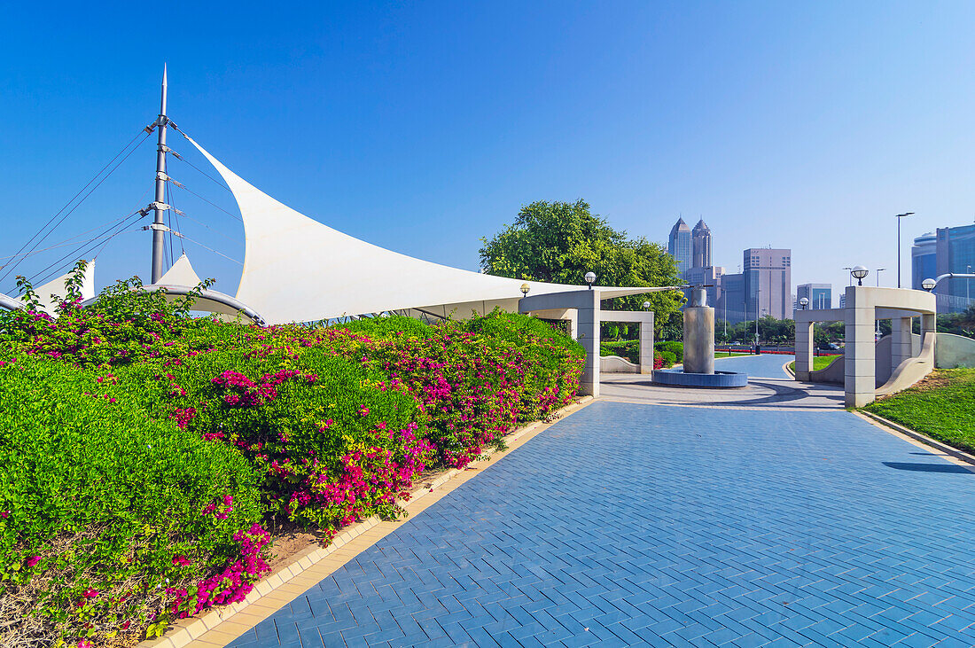  Promenade in Abu Dhabi, capital of the United Arab  