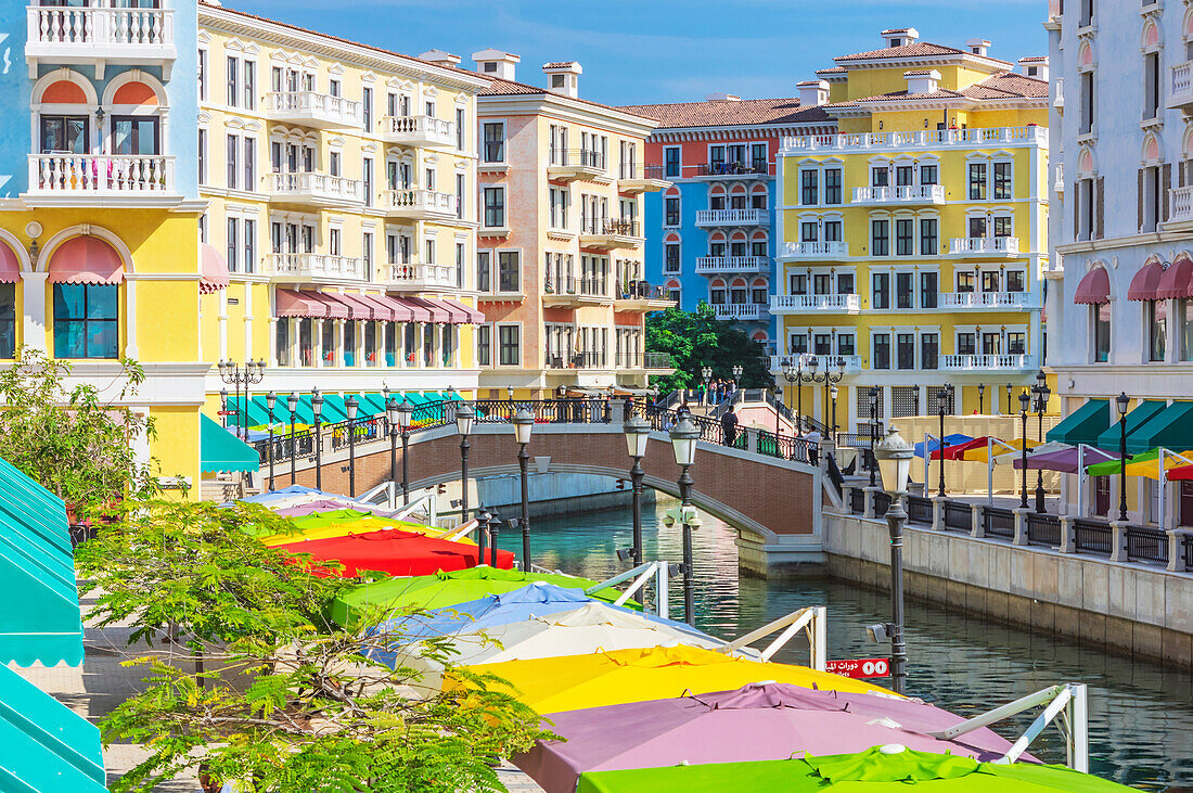  Little Venice in Doha in the heart of THE PEARL, an artificial island, capital of Qatar in the Persian Gulf. 