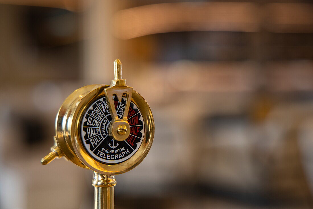  Replica of a machine telegraph on display in the observation lounge aboard the expedition cruise ship SH Diana (Swan Hellenic), at sea, near Saudi Arabia, Middle East 