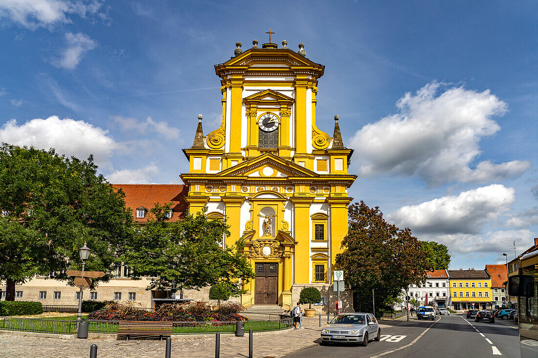 Die Evangelische Stadtkirche in Kitzingen, Unterfranken, Bayern, Deutschland 