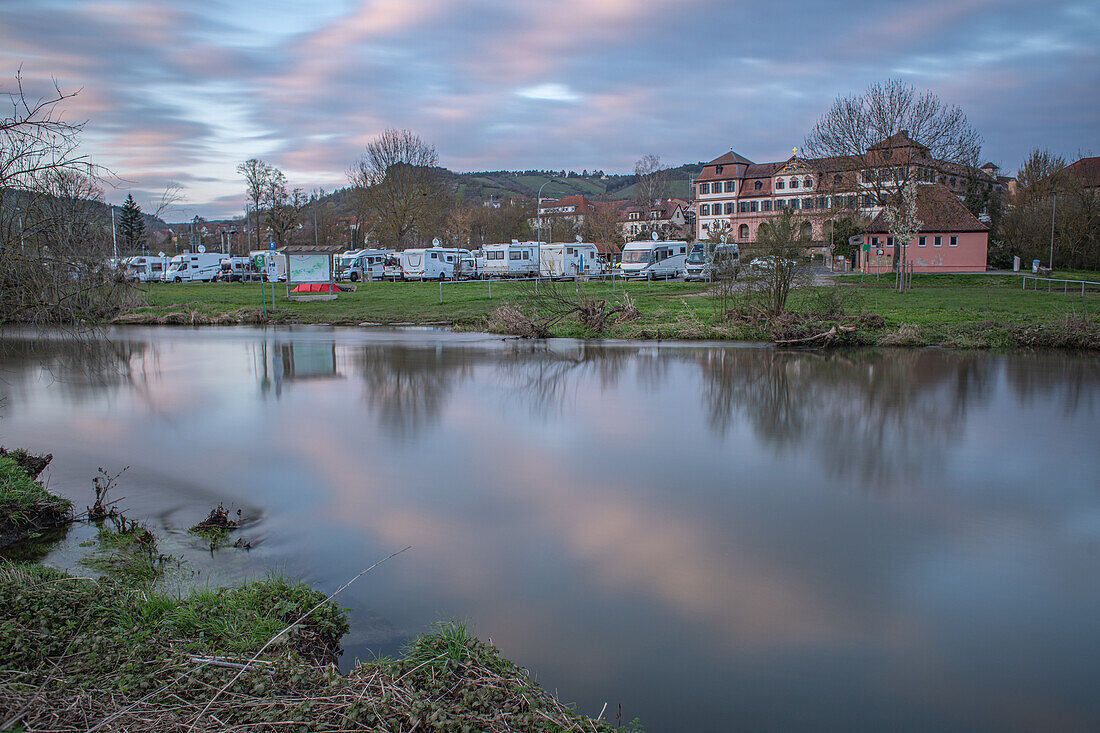  In the evening on the Franconian Saale, mobile home parking area, Hammelburg, Bad Kissingen, Lower Franconia, Franconia, Bavaria, Germany, Europe 