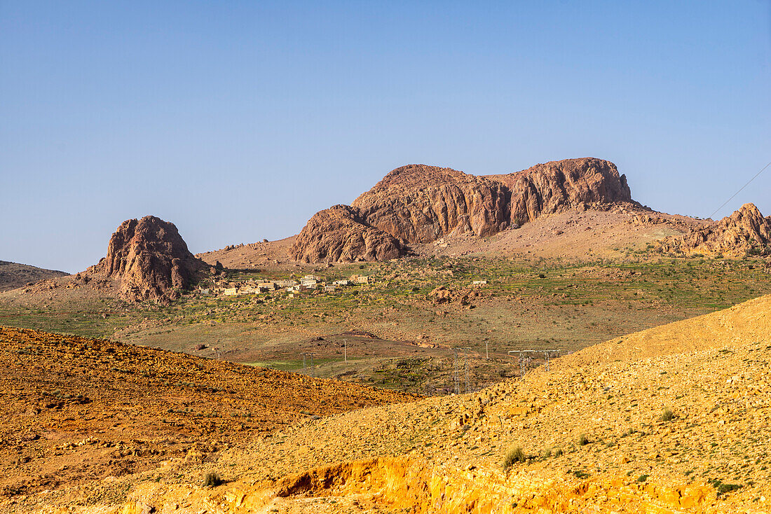  North Africa, Morocco, small settlement at the foot of a rock 