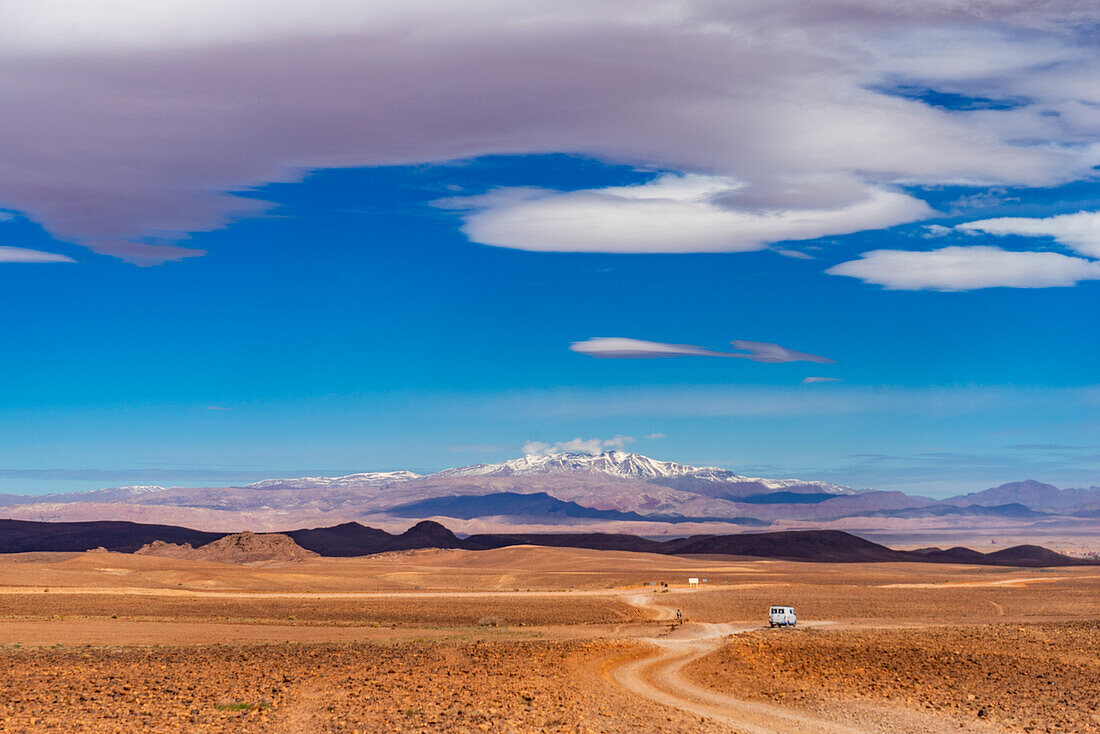  North Africa, Morocco, view of the Atlas Mountains from Ouarzazate 