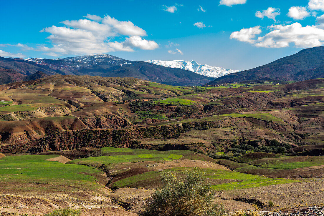  North Africa, Morocco, Atlas Mountains coming from the north 