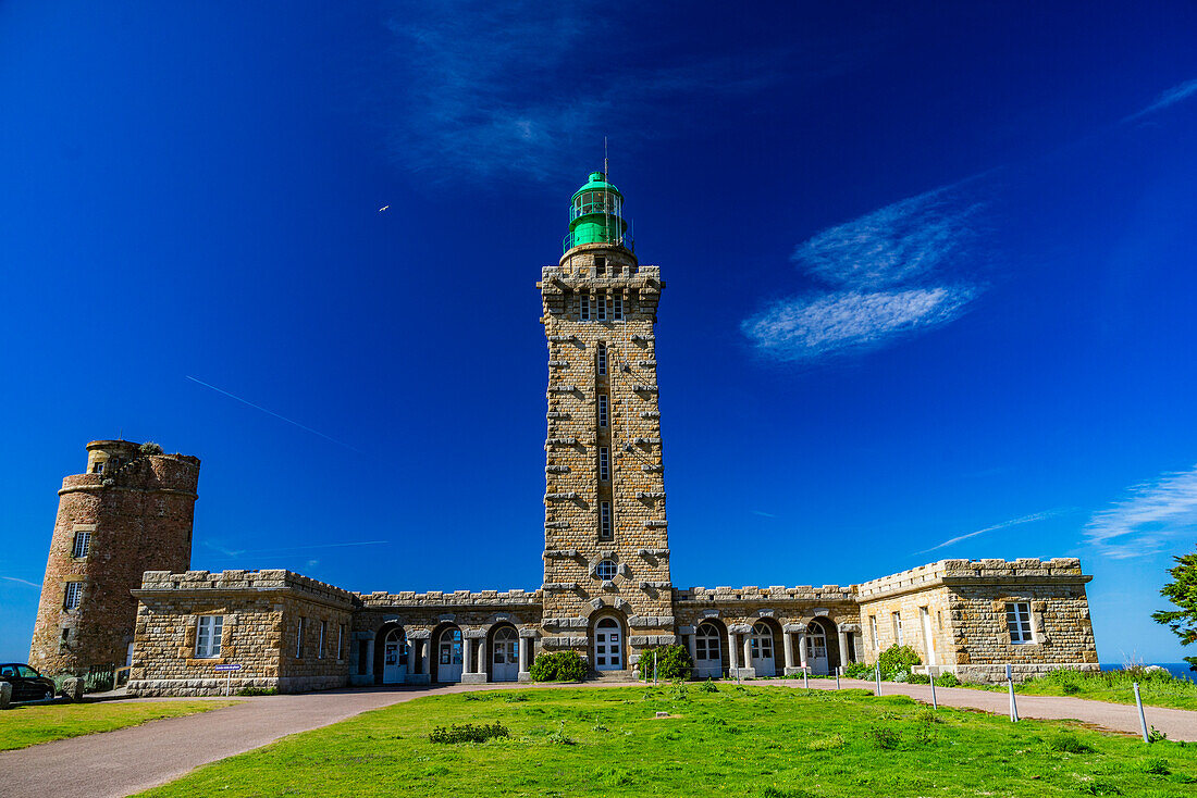  Europe, France, Brittany, Cap Fréhel lighthouse 