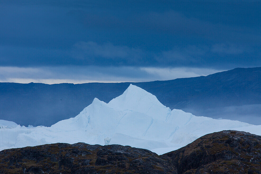  Icebergs in the Kangia Icefjord, UNESCO World Heritage Site, Disko Bay, West Greenland, Greenland 