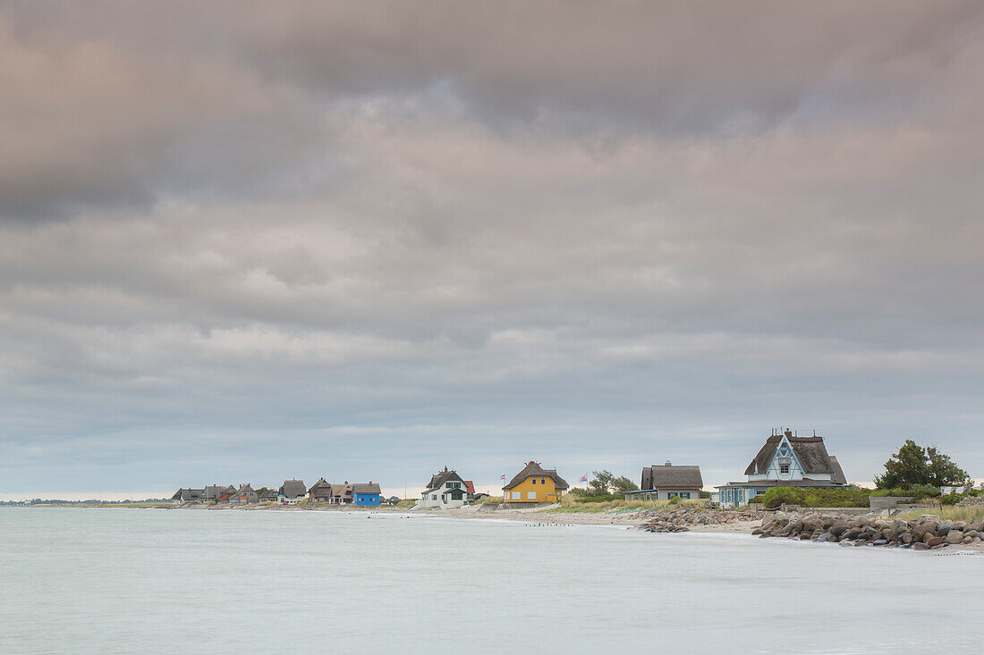 Häuser am Graswarder an der Ostsee, Schleswig-Holstein, Deutschland