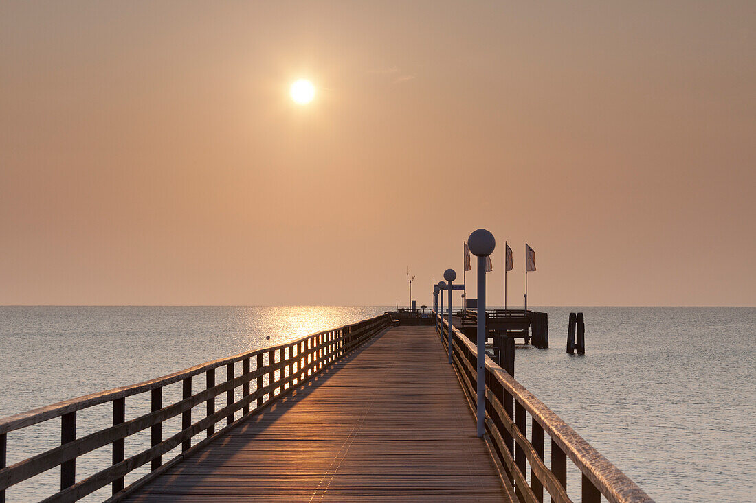 Seebrücke, Scharbeutz, Schleswig-Holstein, Deutschland